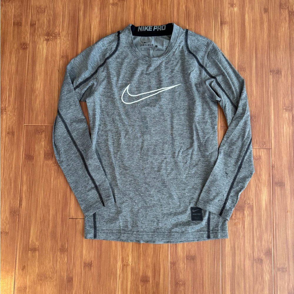 Nike Pro Heather Gray Long Sleeve Top